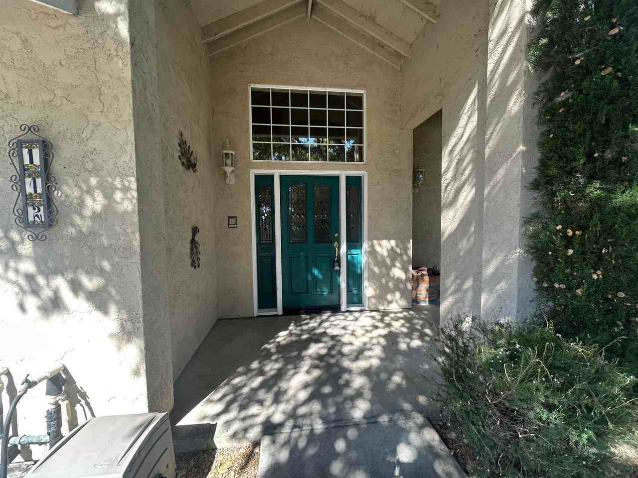 142 Pine Canyon Rd - Photo 2 of 40