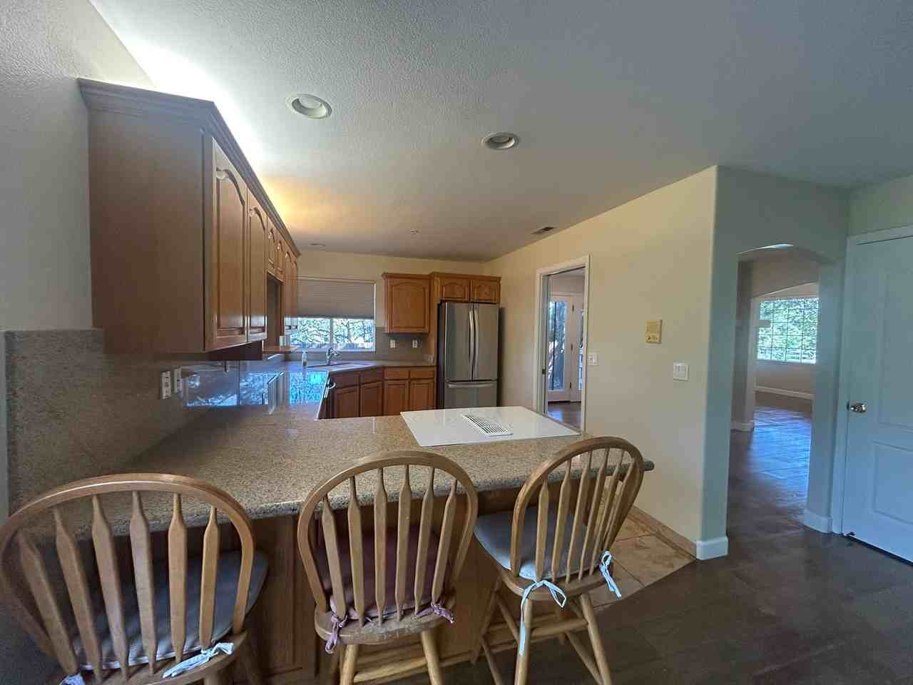 142 Pine Canyon Rd - Photo 6 of 40