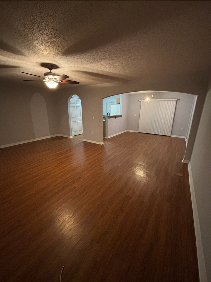 4679 Ashburn Square Dr - Photo 6 of 24