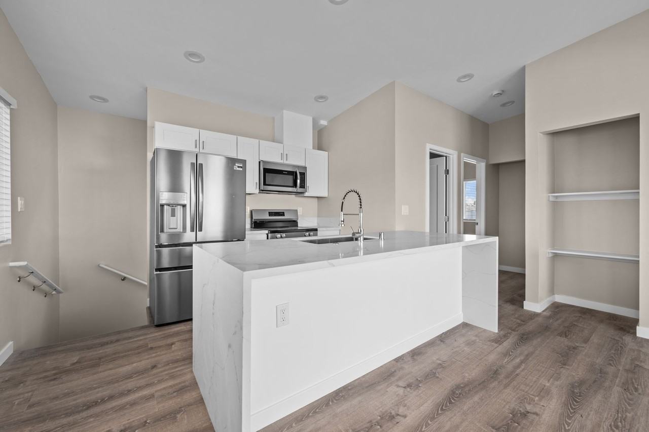 4924 Tierra Baja Way - Photo 6 of 22