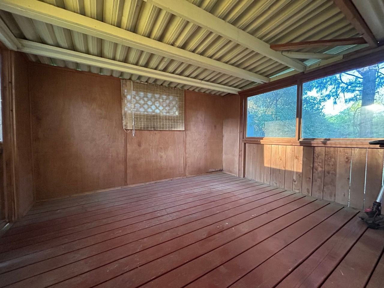 452 Silver Leaf Dr - Photo 6 of 15