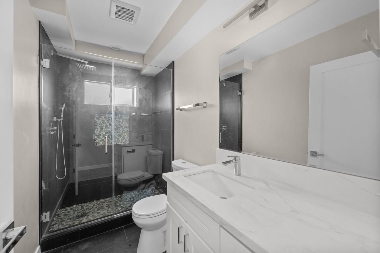 4924 Tierra Baja Way - Photo 5 of 10