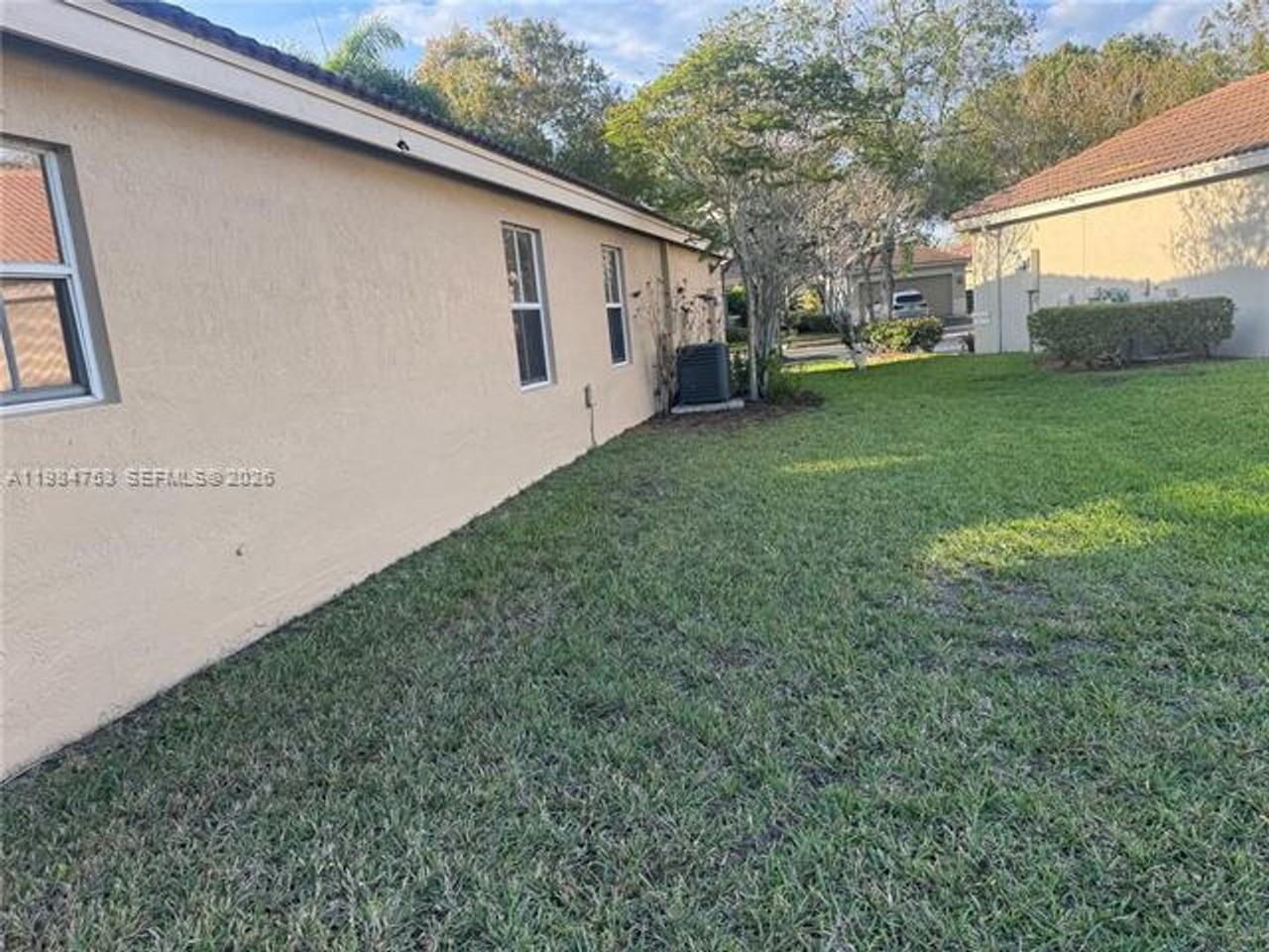 1918 1918 Andromeda Ln th 1918 - Photo 3 of 17