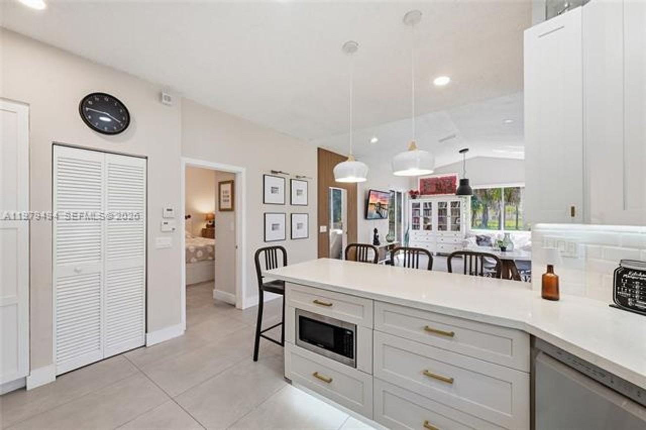 1166 1166 SW 158th Way th 4-6 #6 - Photo 6 of 29