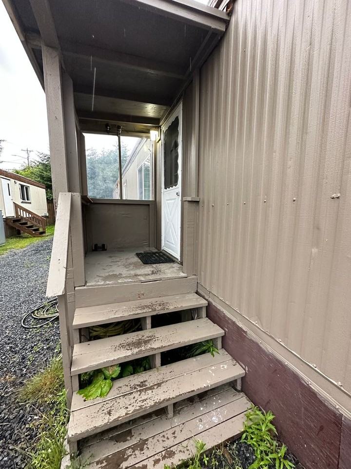 3629 E Rezanof Dr #2 - Photo 4 of 34