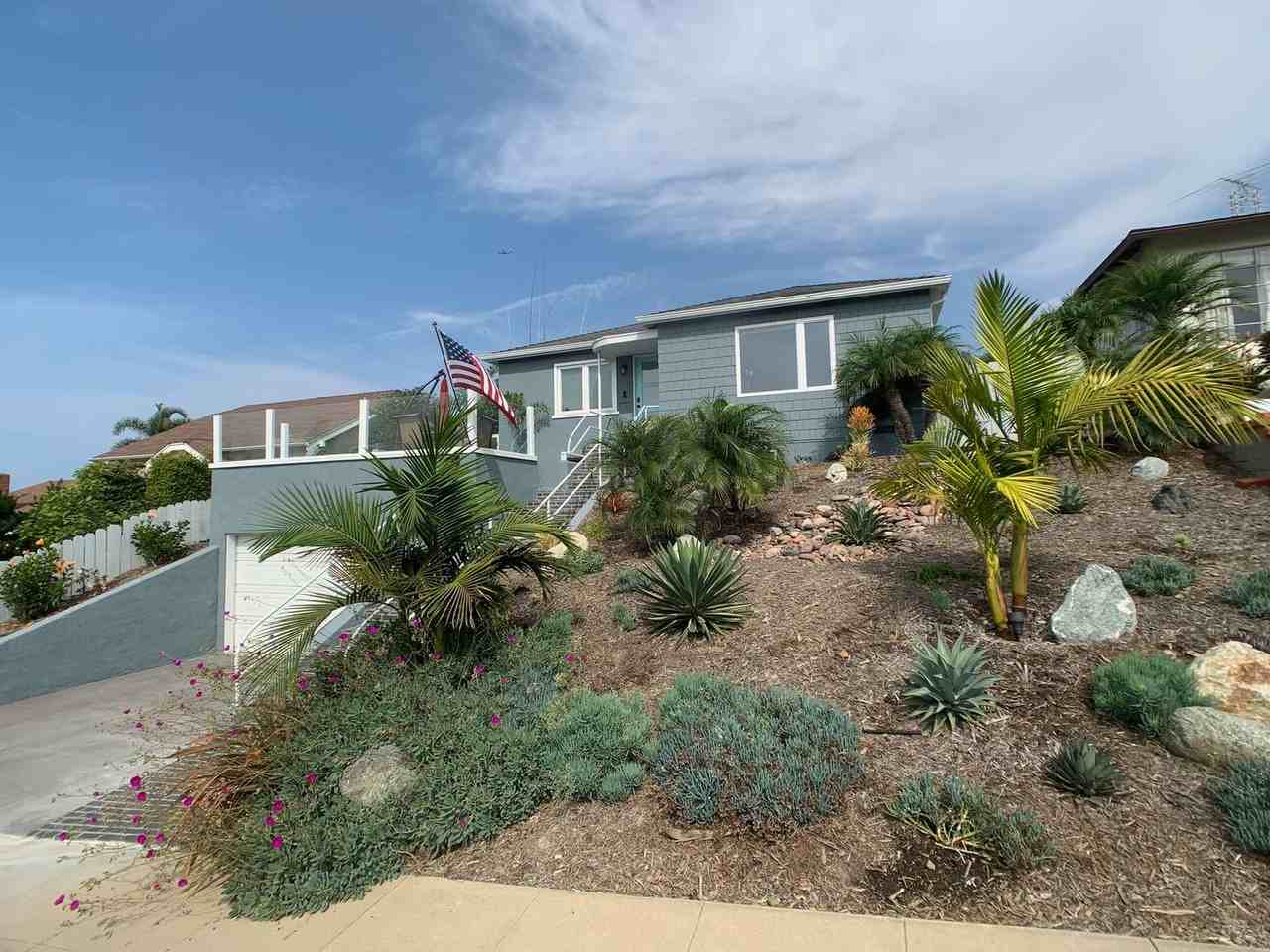 4462 Santa Monica Ave - Photo 3 of 31