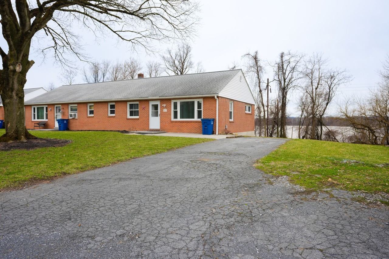 2305 River Rd - Photo 6 of 36