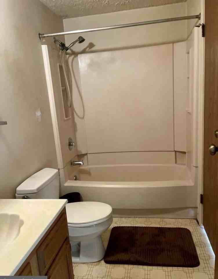 2642 Adams St #NA - Photo 2 of 6