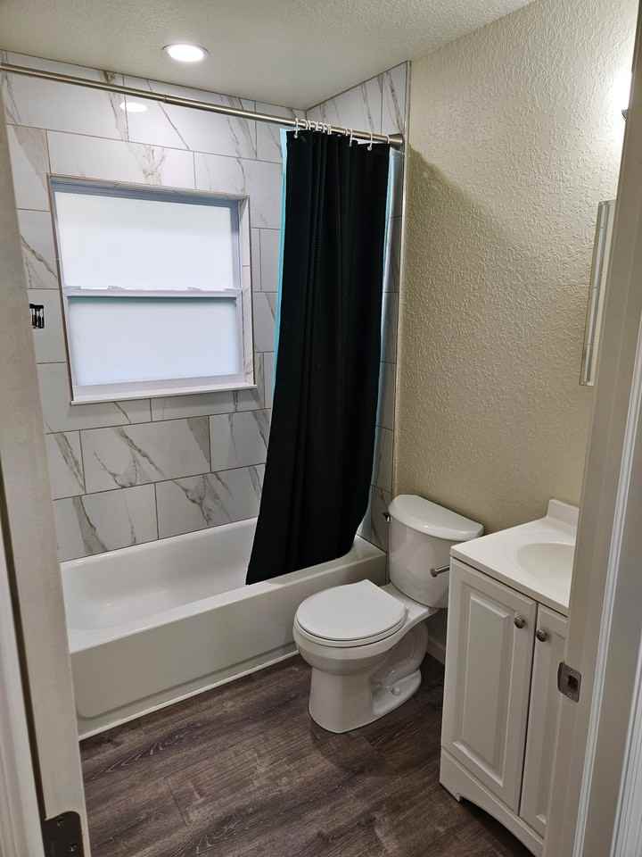 Lagrange Ave #105 - Photo 4 of 9