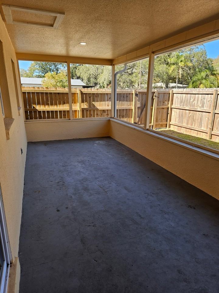 Lagrange Ave #105 - Photo 7 of 9