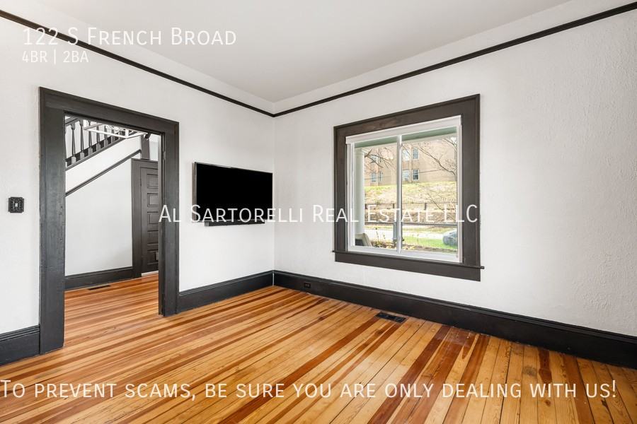 122 S French Broad Ave - Photo 7 of 36