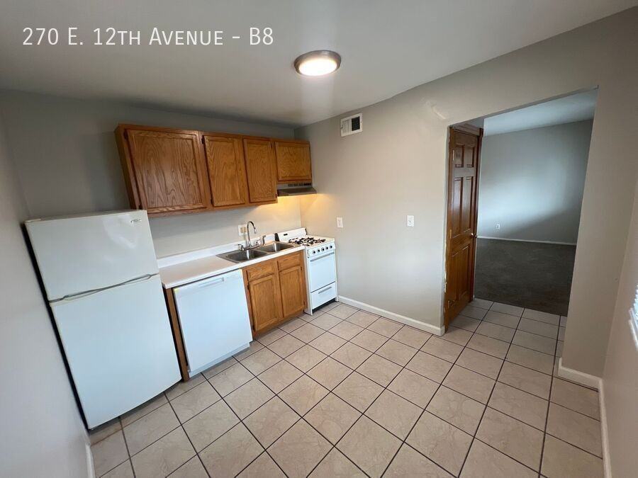 270 E 12th Ave #B8 - Photo 2 of 20