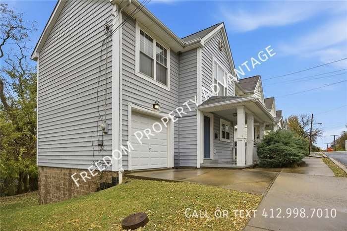 137 Freeland St - Photo 2 of 28
