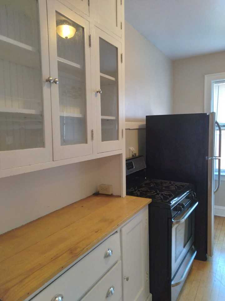 230 Elmwood Ave #1S - Photo 6 of 30