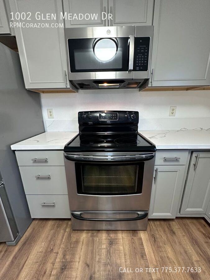 1002 Glen Meadow Dr - Photo 7 of 22