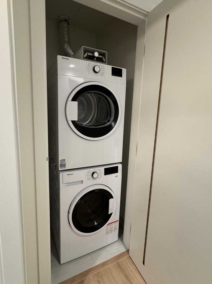 755 Harbourside Drive #410 - Photo 5 of 19