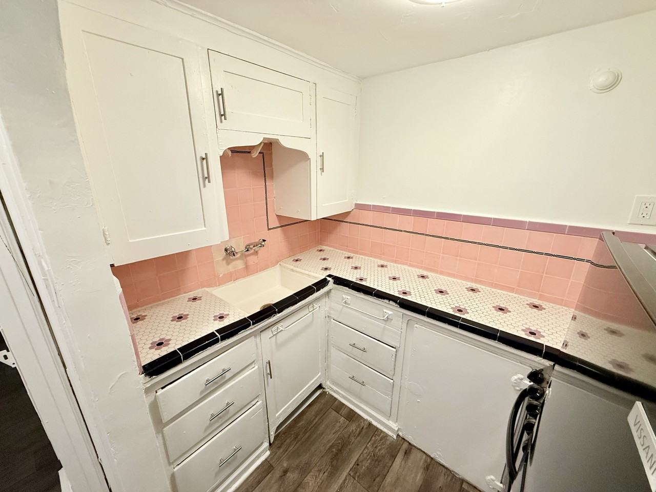 120 S 300 E #1 - Photo 3 of 7