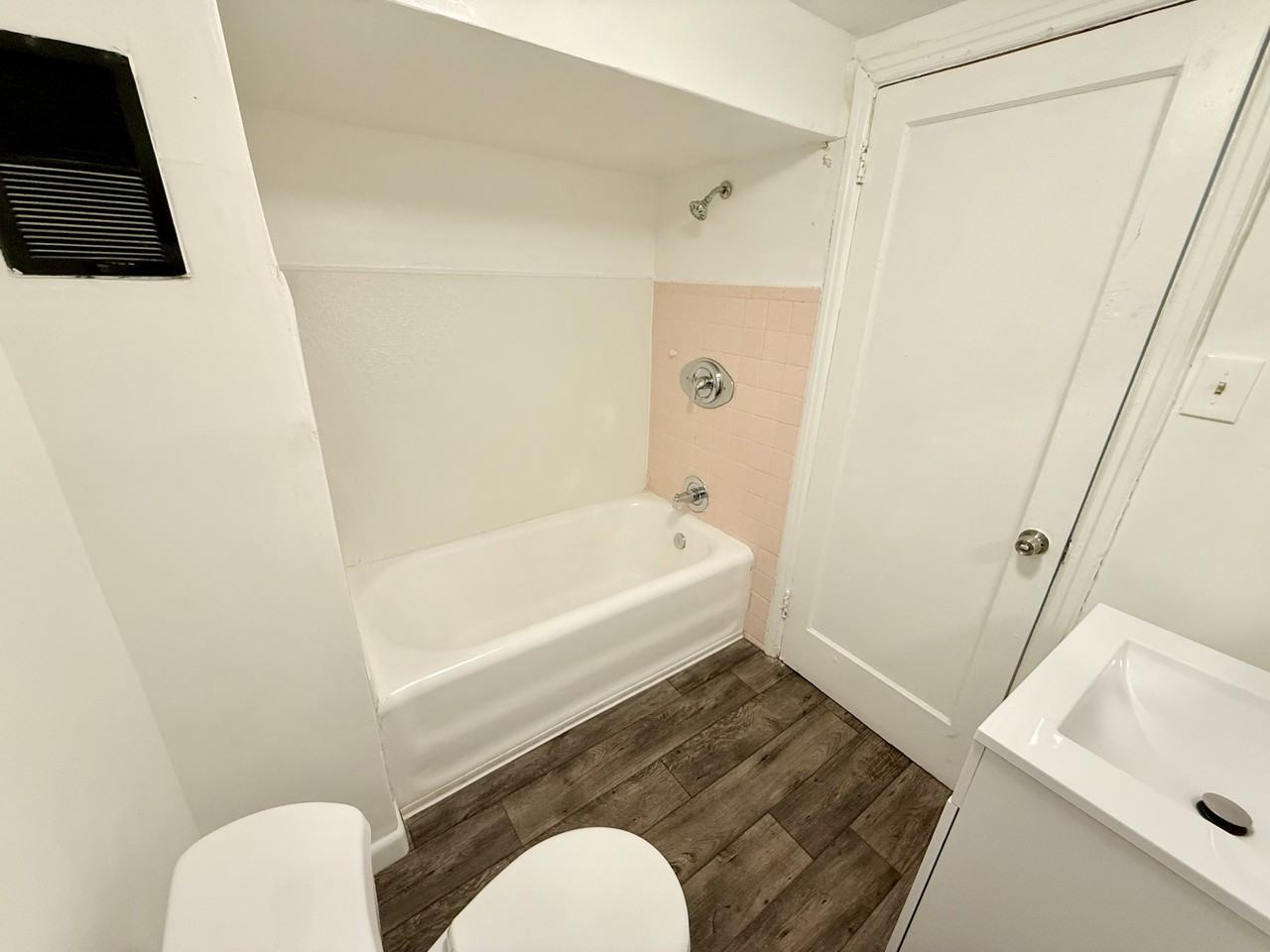 120 S 300 E #1 - Photo 5 of 7