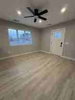 327 N Clarendon Ave #B - Photo 1 of 1