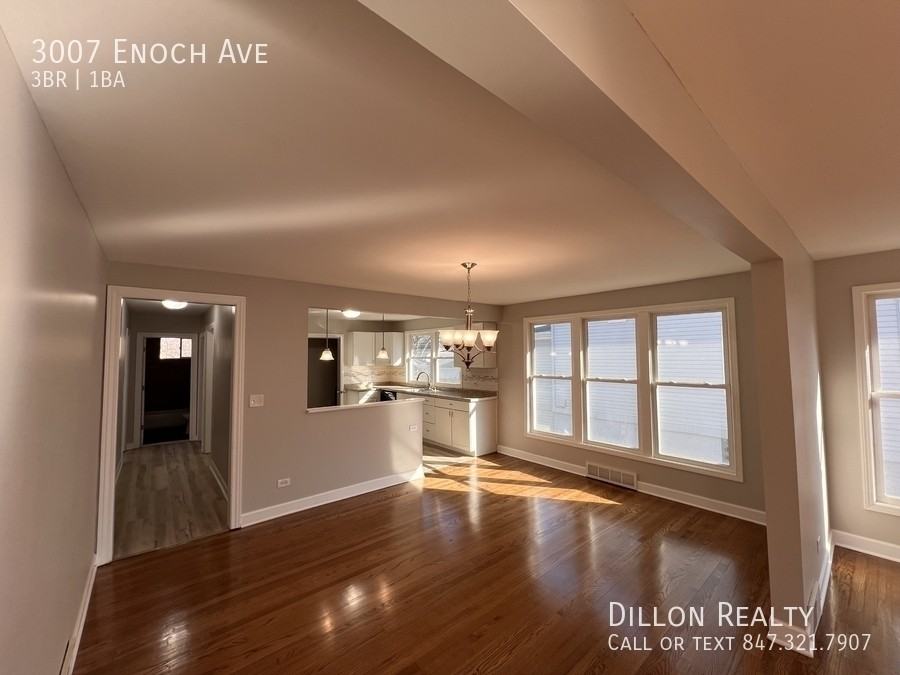 3007 Enoch Ave - Photo 6 of 22