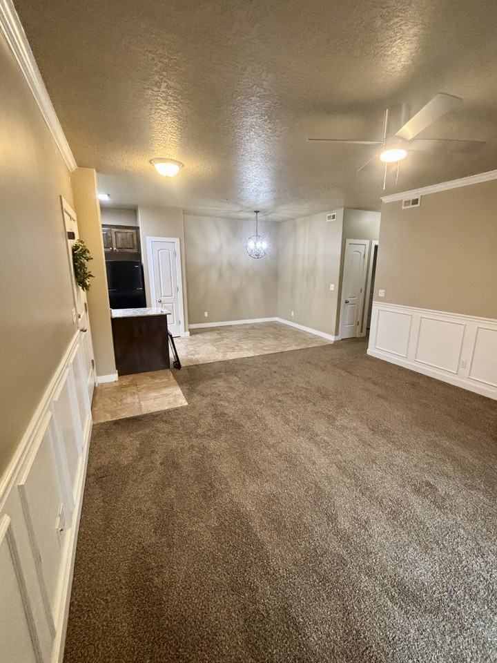 308 S 740 W #204 - Photo 4 of 21