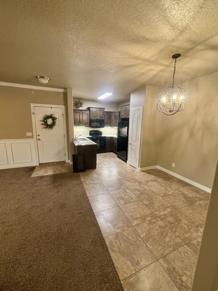 308 S 740 W #204 - Photo 5 of 21