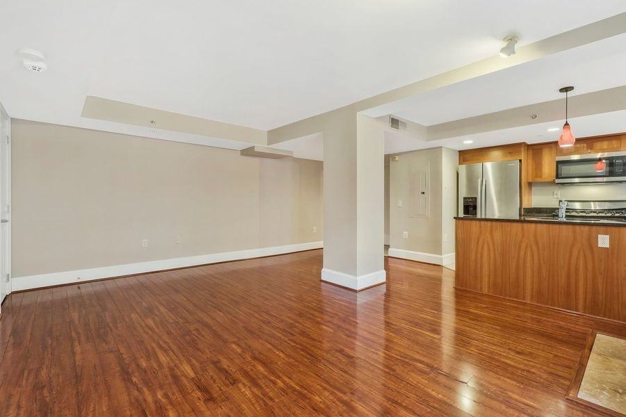 1750 16th St Nw #4 - Photo 4 of 25