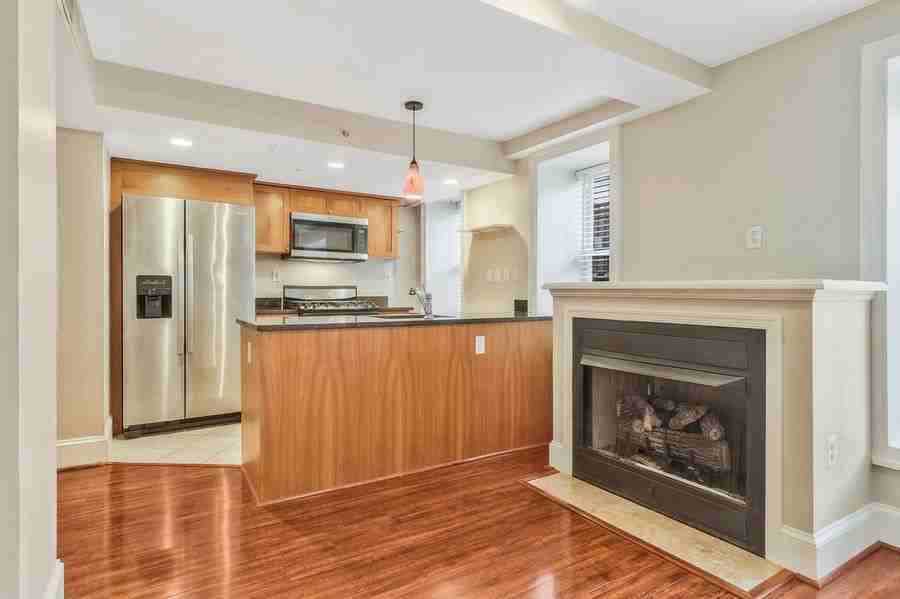 1750 16th St Nw #4 - Photo 7 of 25