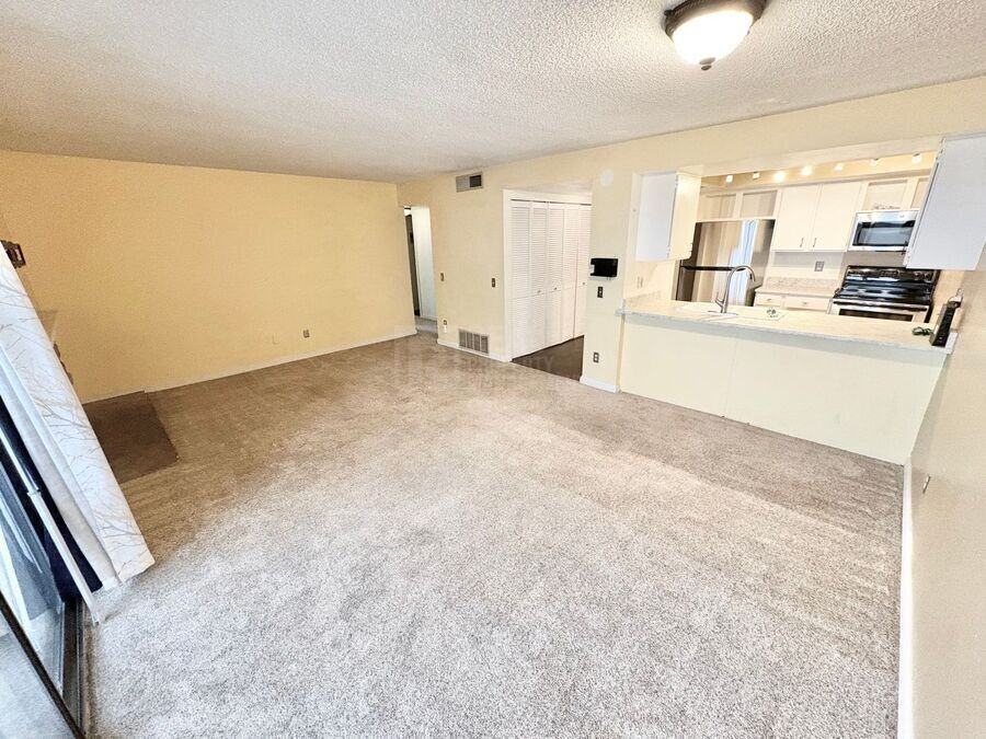 14076 E Stanford Cir #G6 - Photo 7 of 18