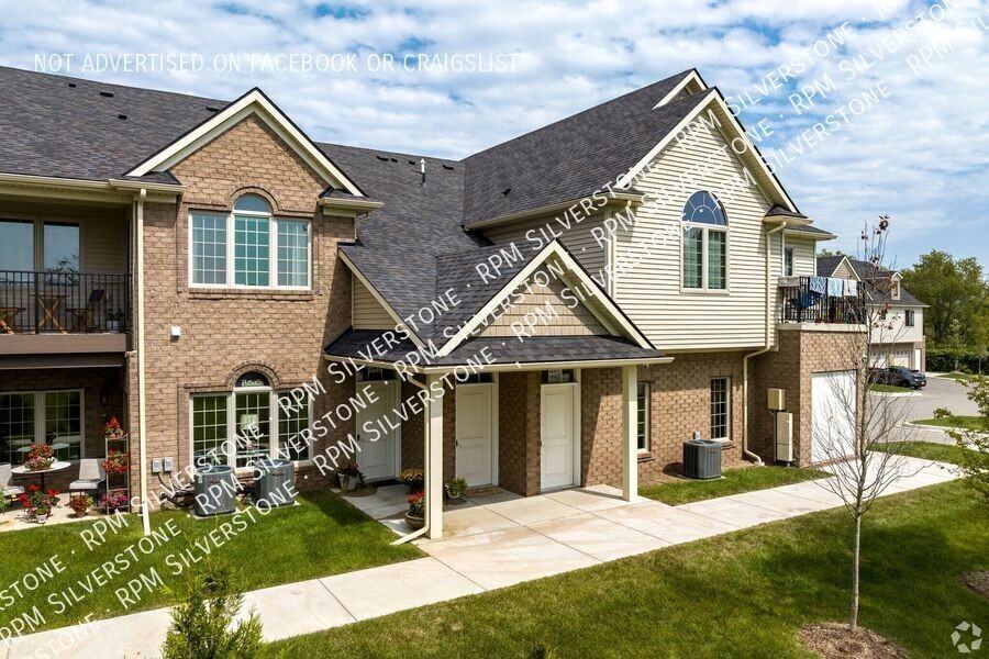 2844 Barrington Sq #2844 - Photo 3 of 18