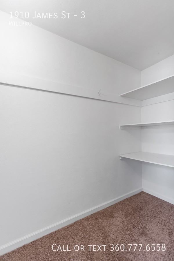 1910 James St #3 - Photo 6 of 10