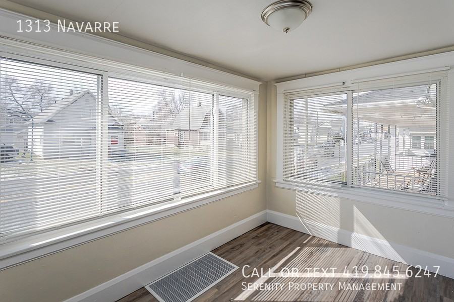 1313 Navarre Ave - Photo 3 of 27