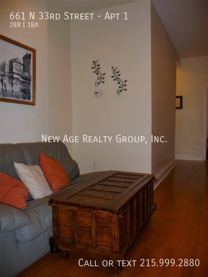 661 N 33rd St #1 - Photo 3 of 11