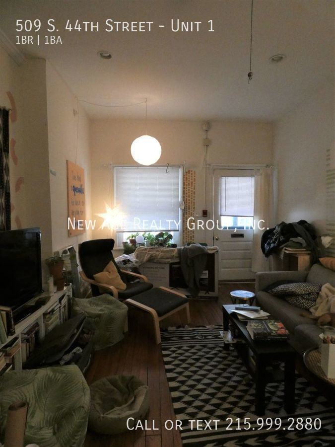 509 S 44th St #1 - Photo 3 of 15