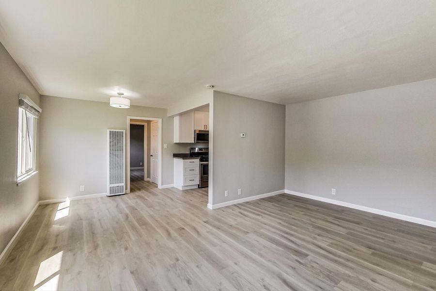 1549 San Carlos Ave #27 - Photo 4 of 28