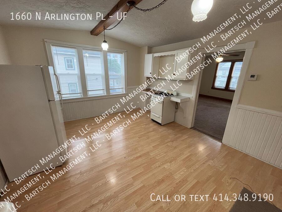1660 N Arlington Pl #UF - Photo 3 of 11