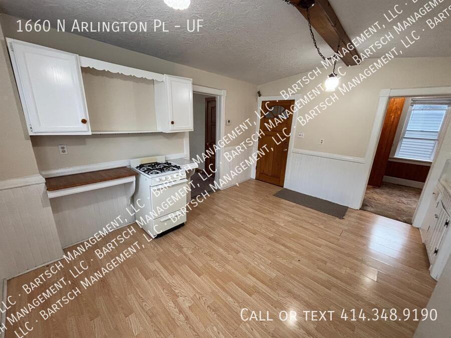 1660 N Arlington Pl #UF - Photo 4 of 11