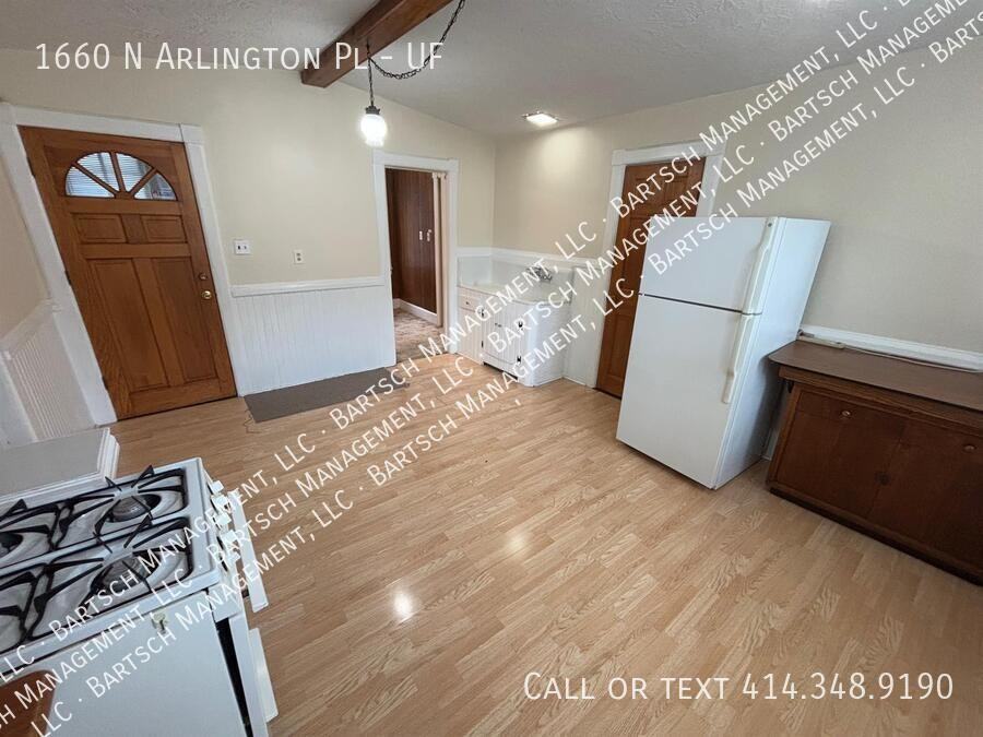 1660 N Arlington Pl #UF - Photo 5 of 11