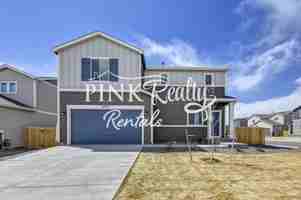 featured image of 6014 Yamhill Dr