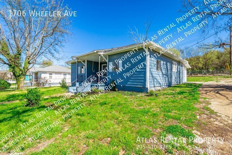 1706 Wheeler Ave - Photo 2 of 20