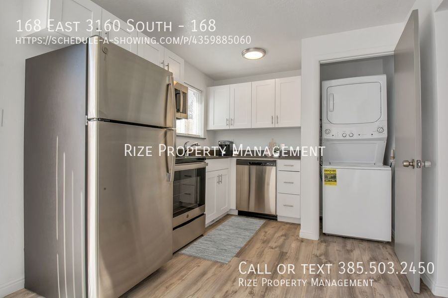 168 E Townhouse Ct #168 - Photo 3 of 27