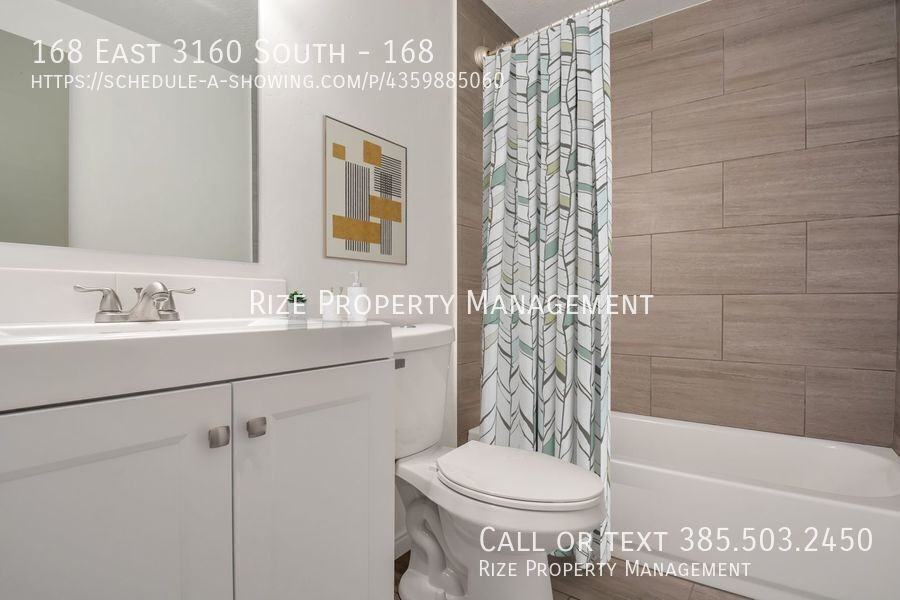 168 E Townhouse Ct #168 - Photo 4 of 27