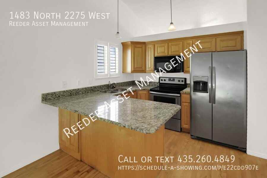 1483 N 2275 W - Photo 6 of 22