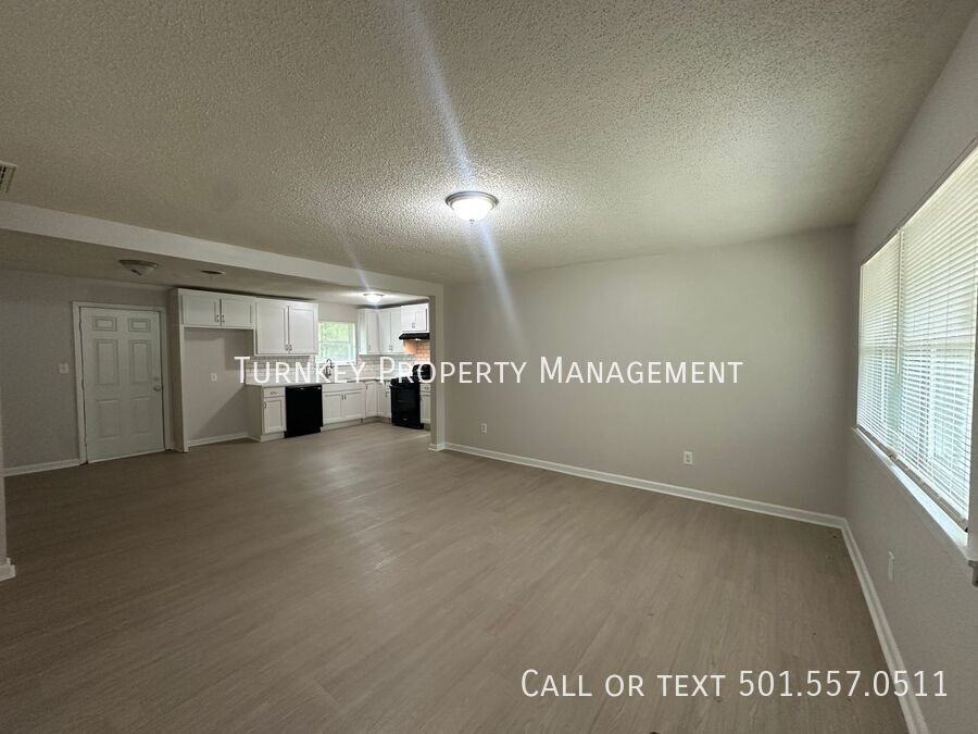 202 Rita Dr - Photo 4 of 10