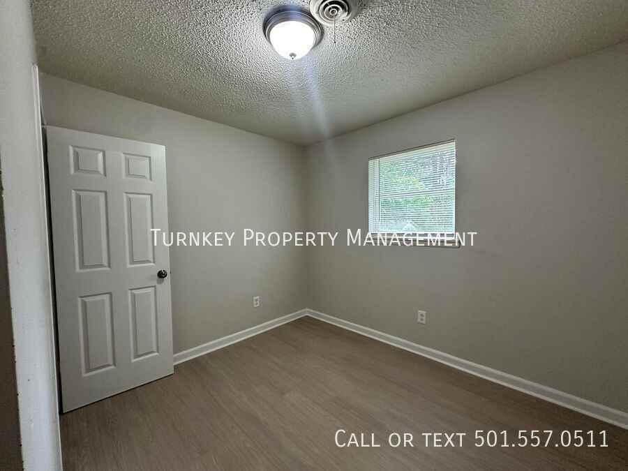 202 Rita Dr - Photo 5 of 10