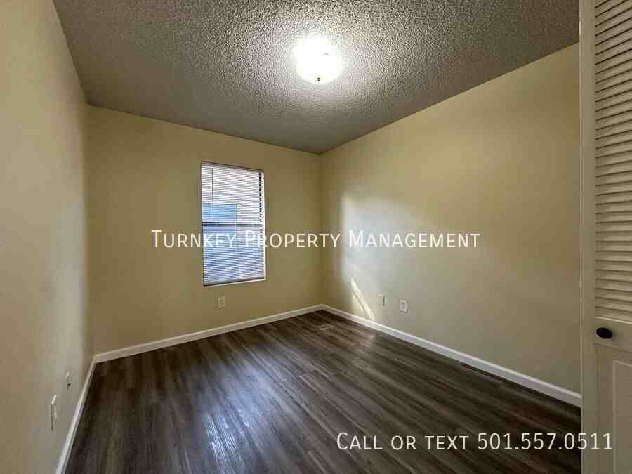 1 Shelby Rd - Photo 5 of 10