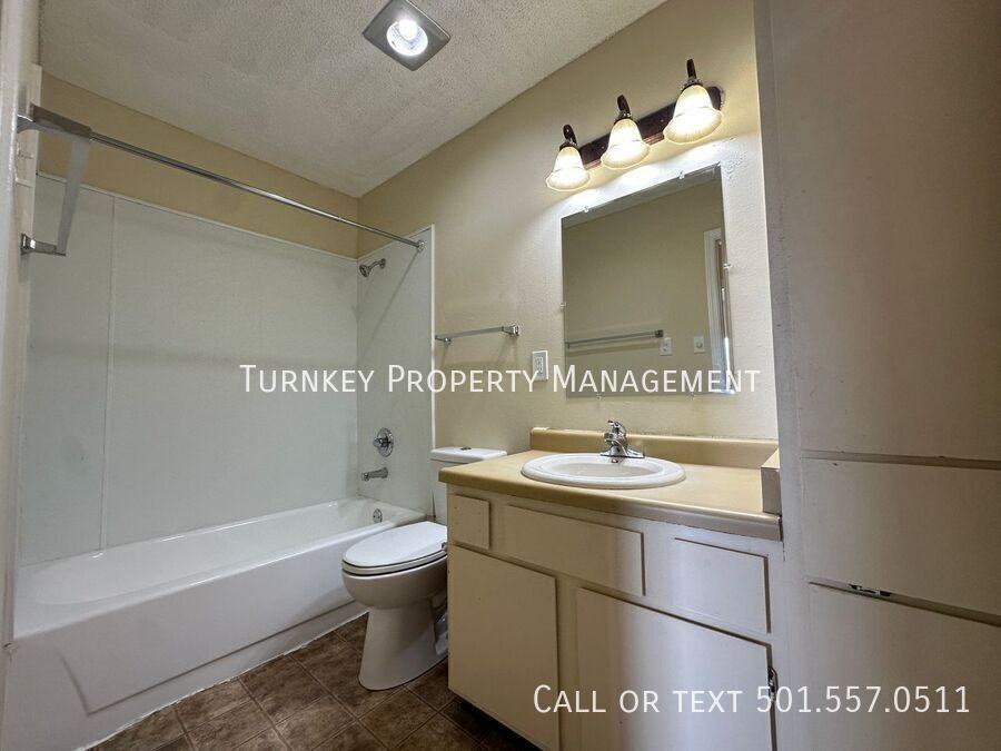 1 Shelby Rd - Photo 7 of 10