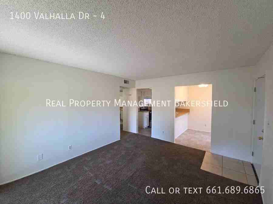 1400 Valhalla Dr #4 - Photo 4 of 21