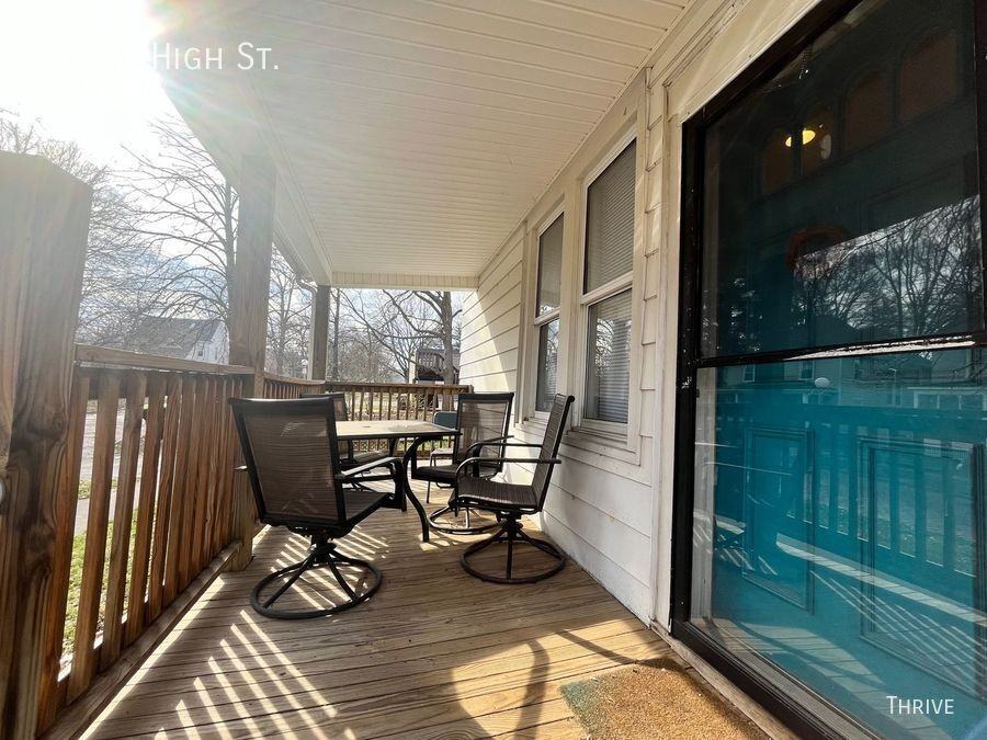 706 W High St - Photo 2 of 22