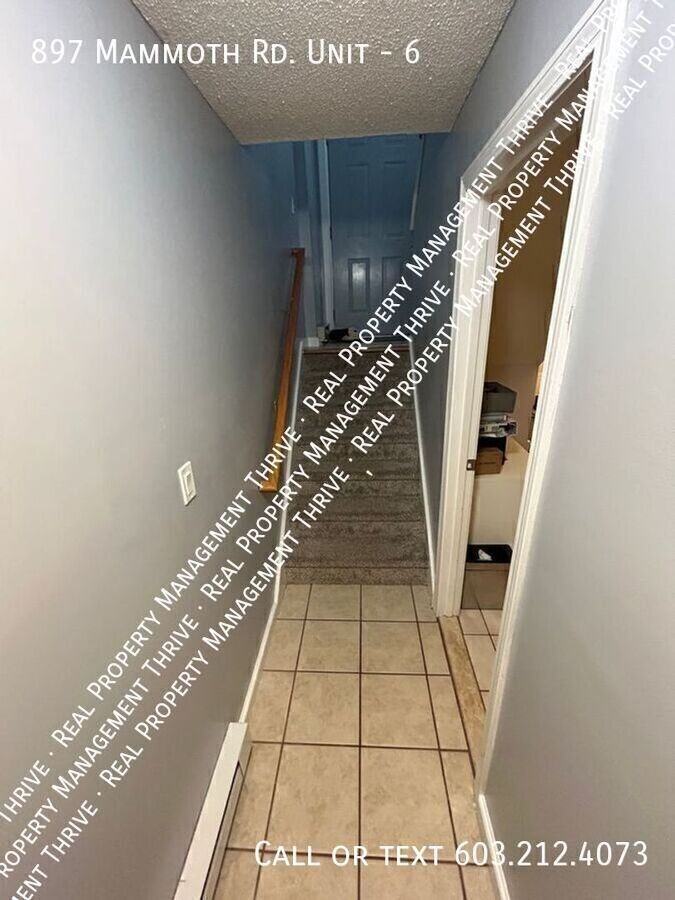 897 Mammoth Rd #6 - Photo 2 of 13
